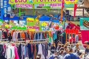地摊卖衣服怎么获客？教你用低成本方法逆袭百万客流！